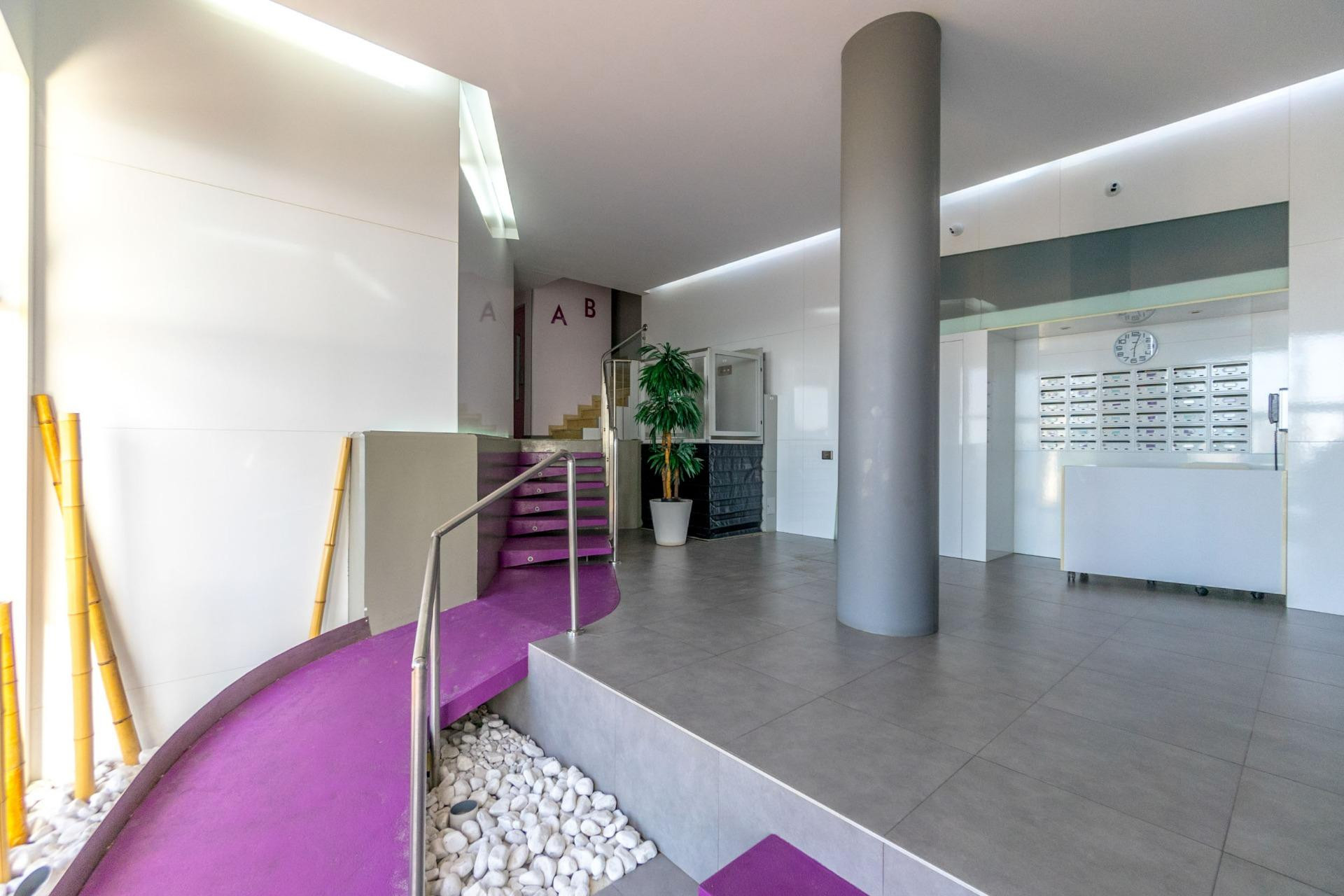 Herverkoop - Appartement / Flat - Torrevieja - Playa del cura