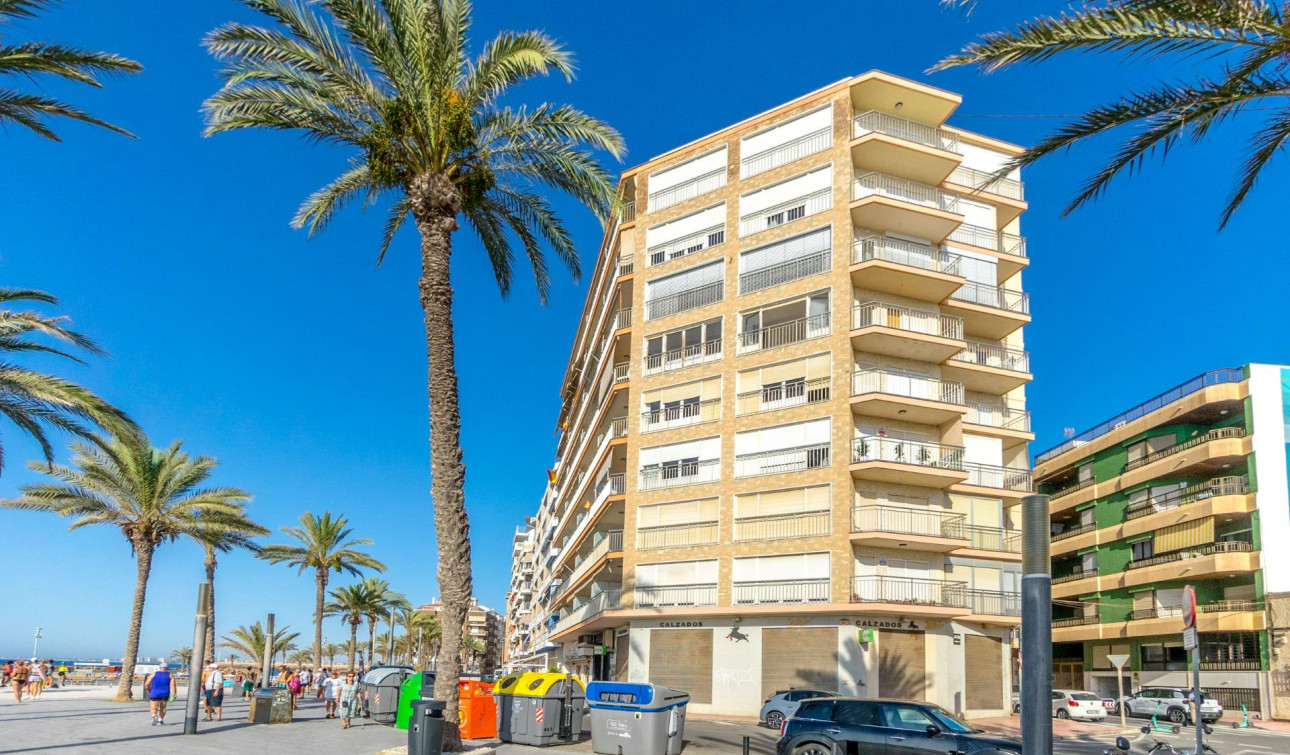 Herverkoop - Appartement / Flat - Torrevieja - Playa del cura