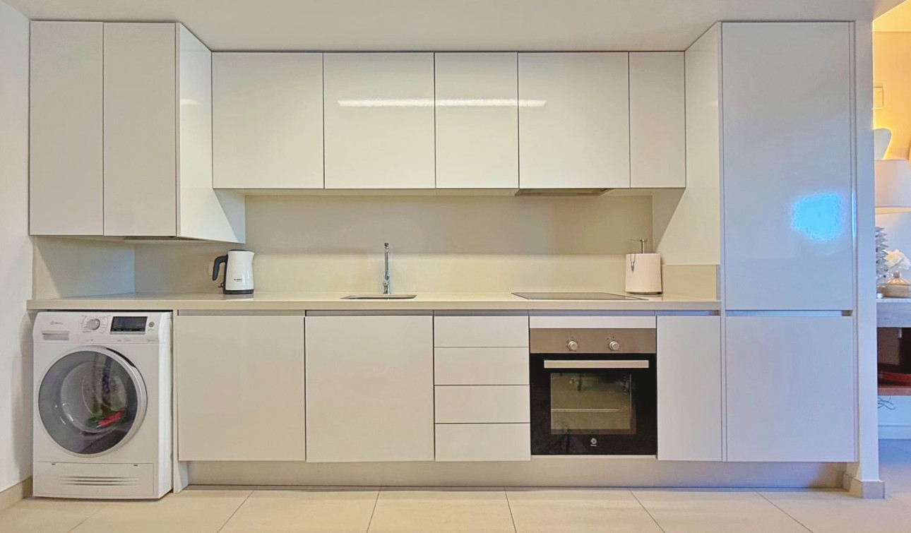 Herverkoop - Appartement / Flat - Torrevieja - Punta Prima