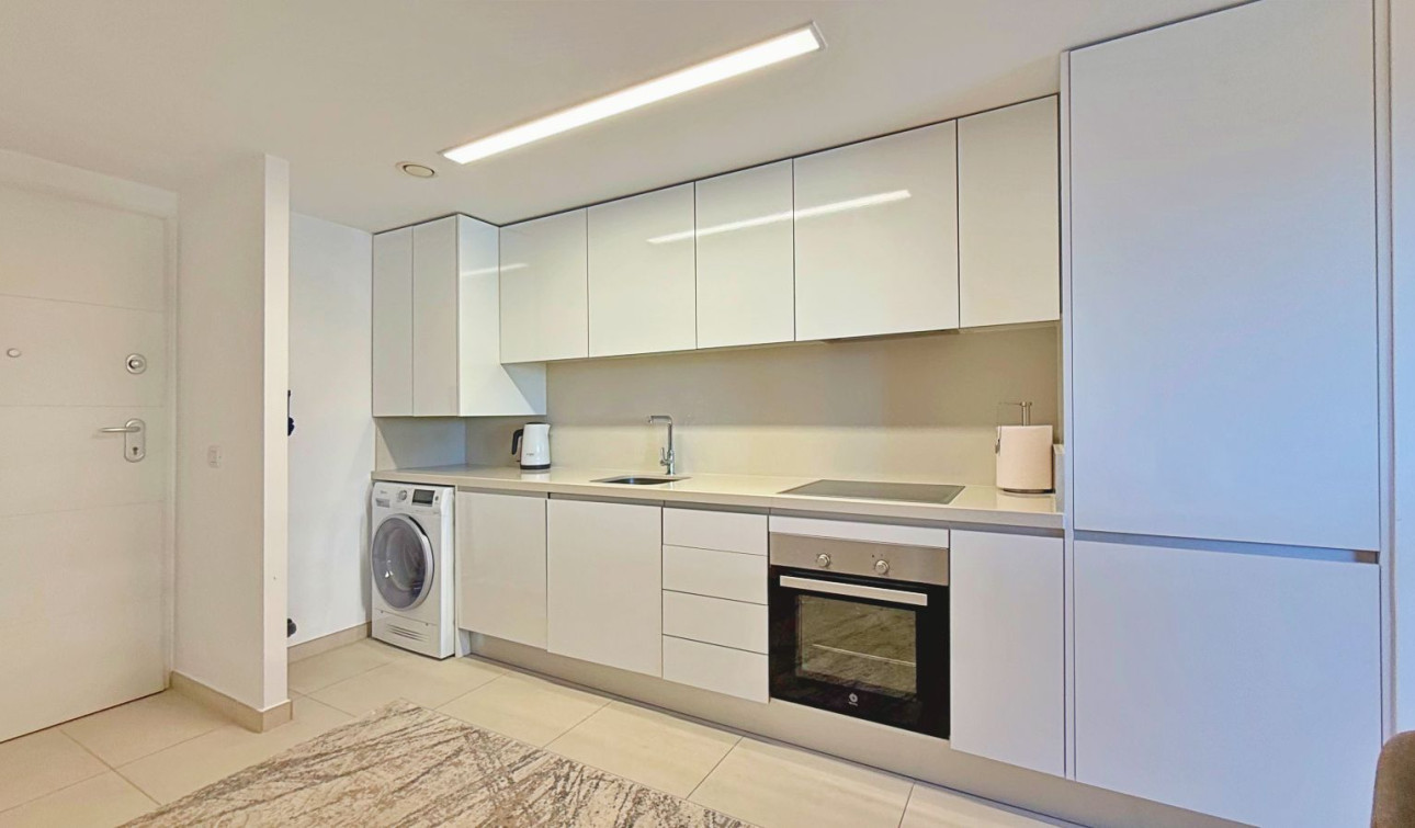 Herverkoop - Appartement / Flat - Torrevieja - Punta Prima