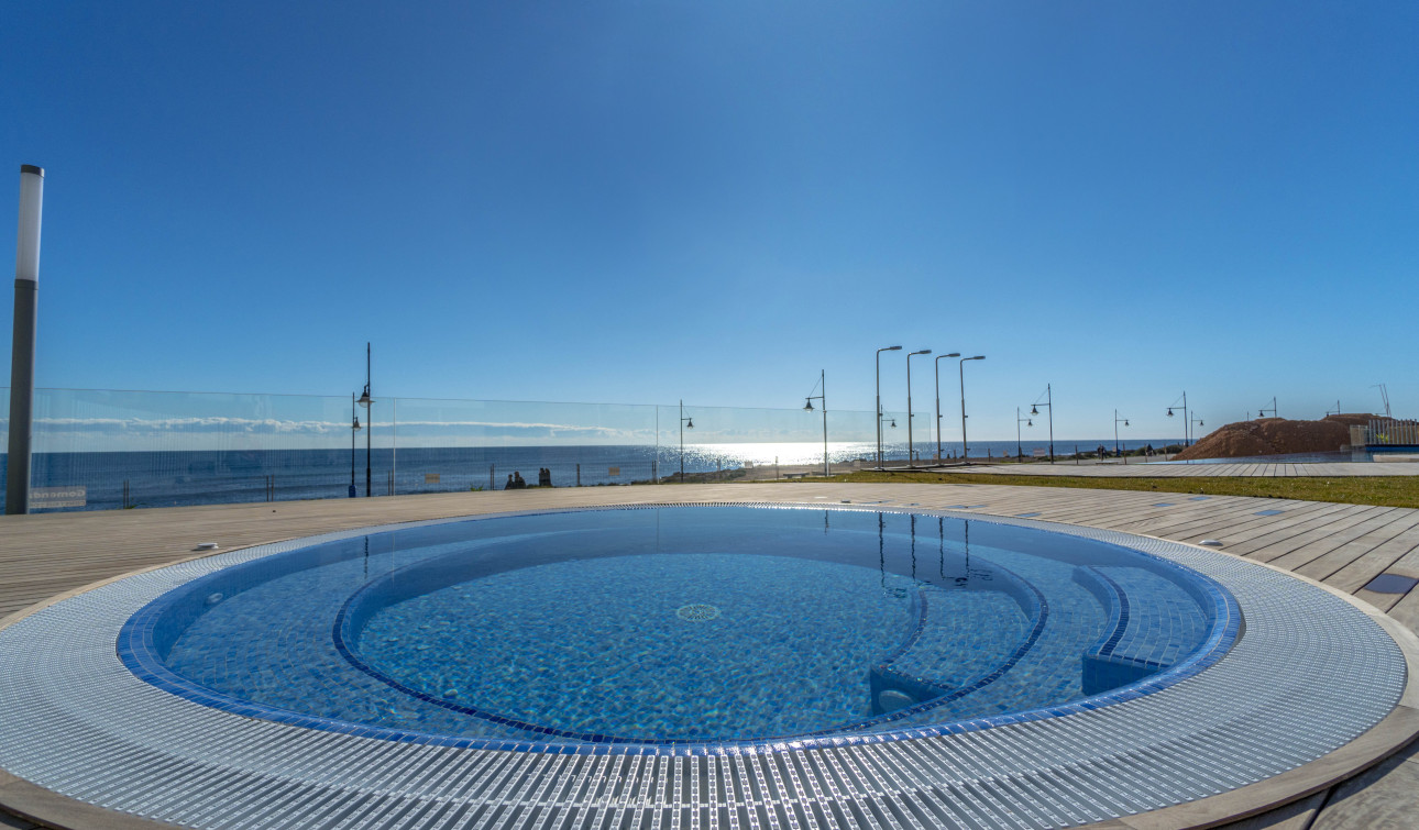 Herverkoop - Appartement / Flat - Torrevieja - Punta Prima