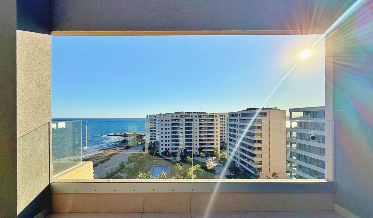Herverkoop - Appartement / Flat - Torrevieja - Punta Prima