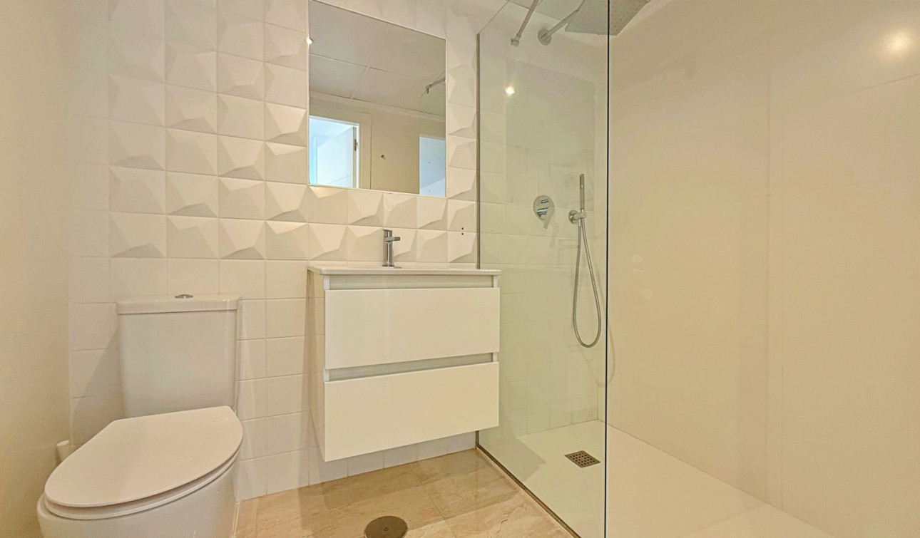 Herverkoop - Appartement / Flat - Torrevieja - Punta Prima