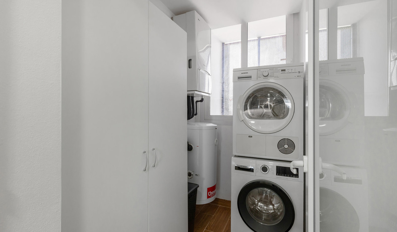 Herverkoop - Appartement / Flat - Torrevieja - Punta Prima