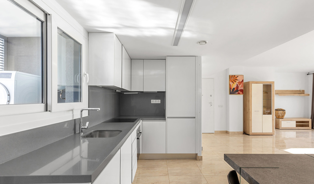 Herverkoop - Appartement / Flat - Torrevieja - Punta Prima