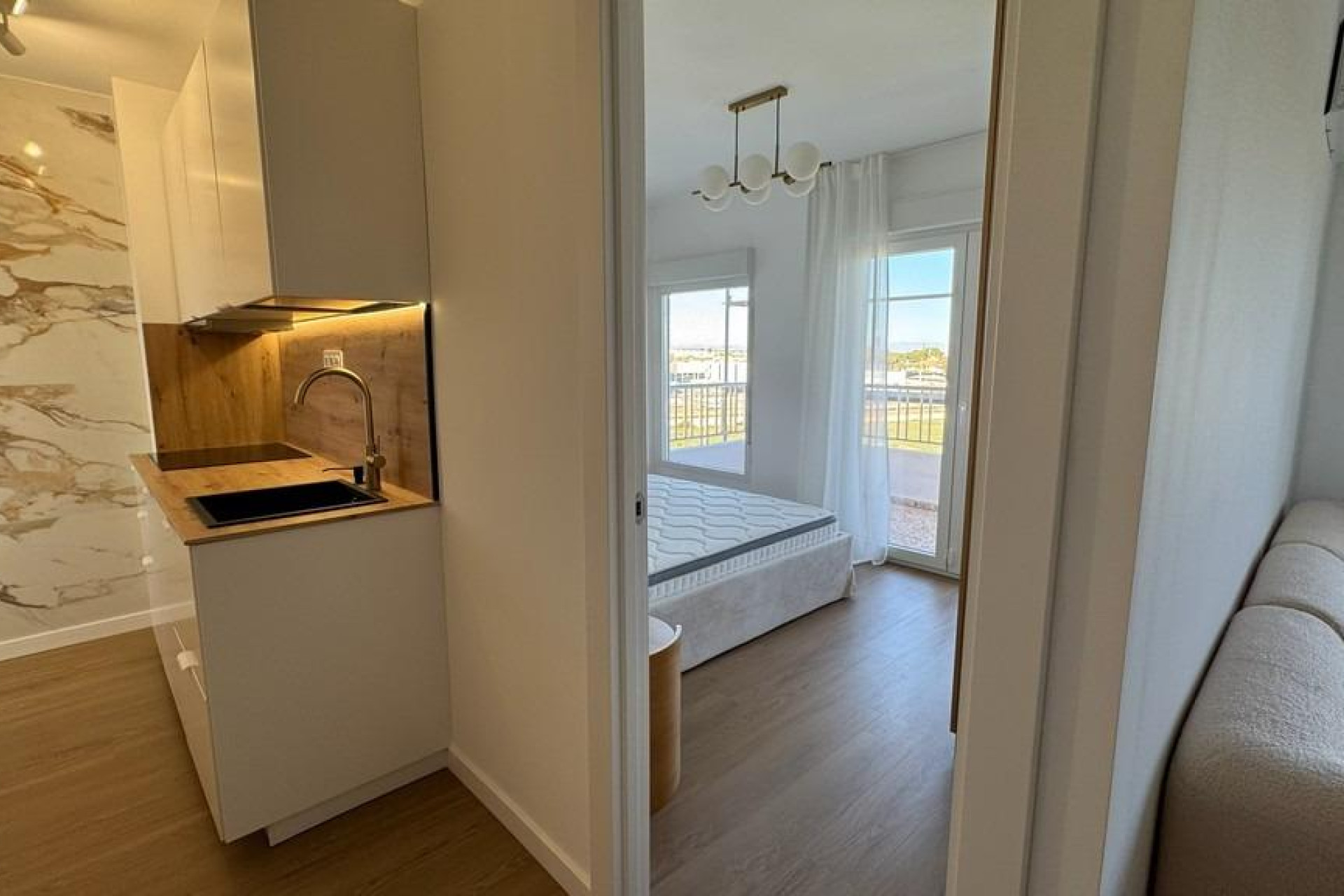 Herverkoop - Appartement / Flat - Torrevieja - Punta prima