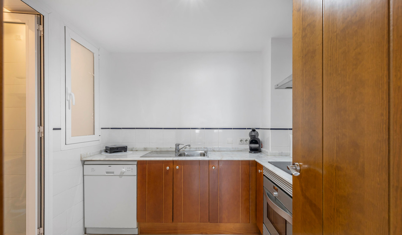 Herverkoop - Appartement / Flat - Torrevieja - Punta Prima