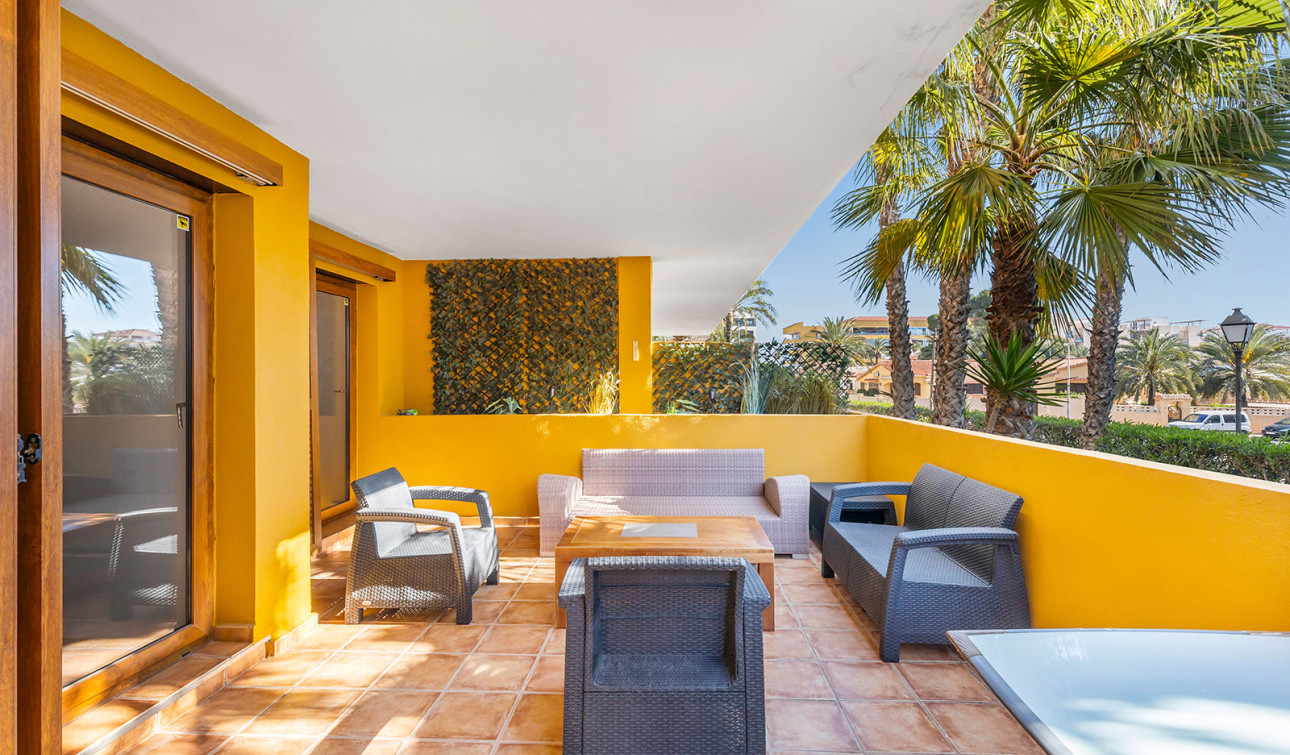 Herverkoop - Appartement / Flat - Torrevieja - Punta Prima