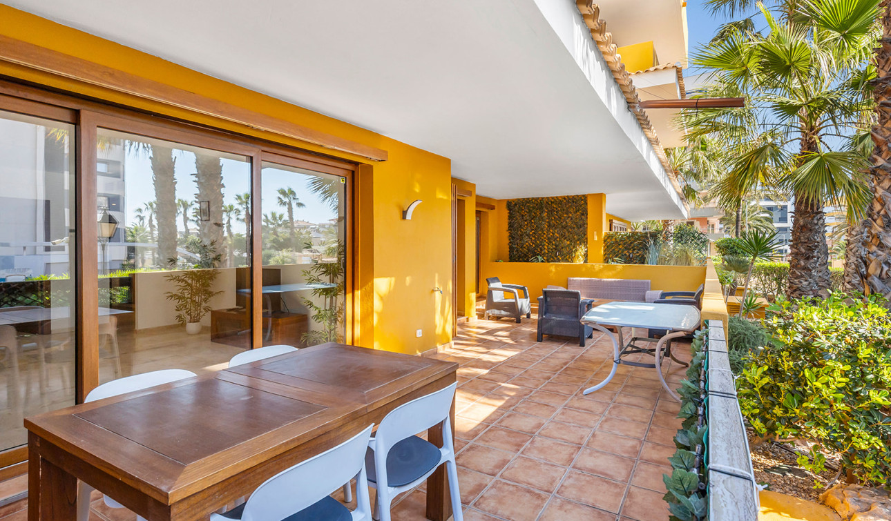 Herverkoop - Appartement / Flat - Torrevieja - Punta Prima