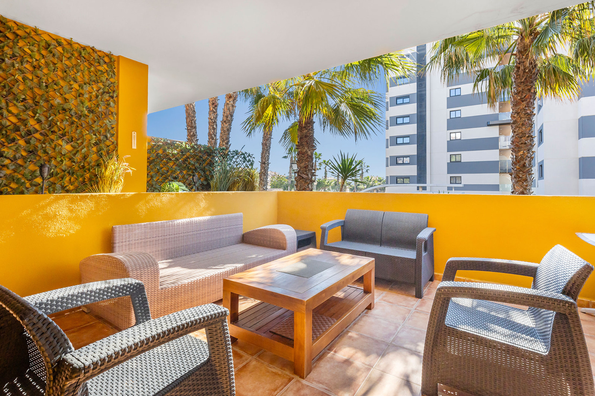 Herverkoop - Appartement / Flat - Torrevieja - Punta Prima