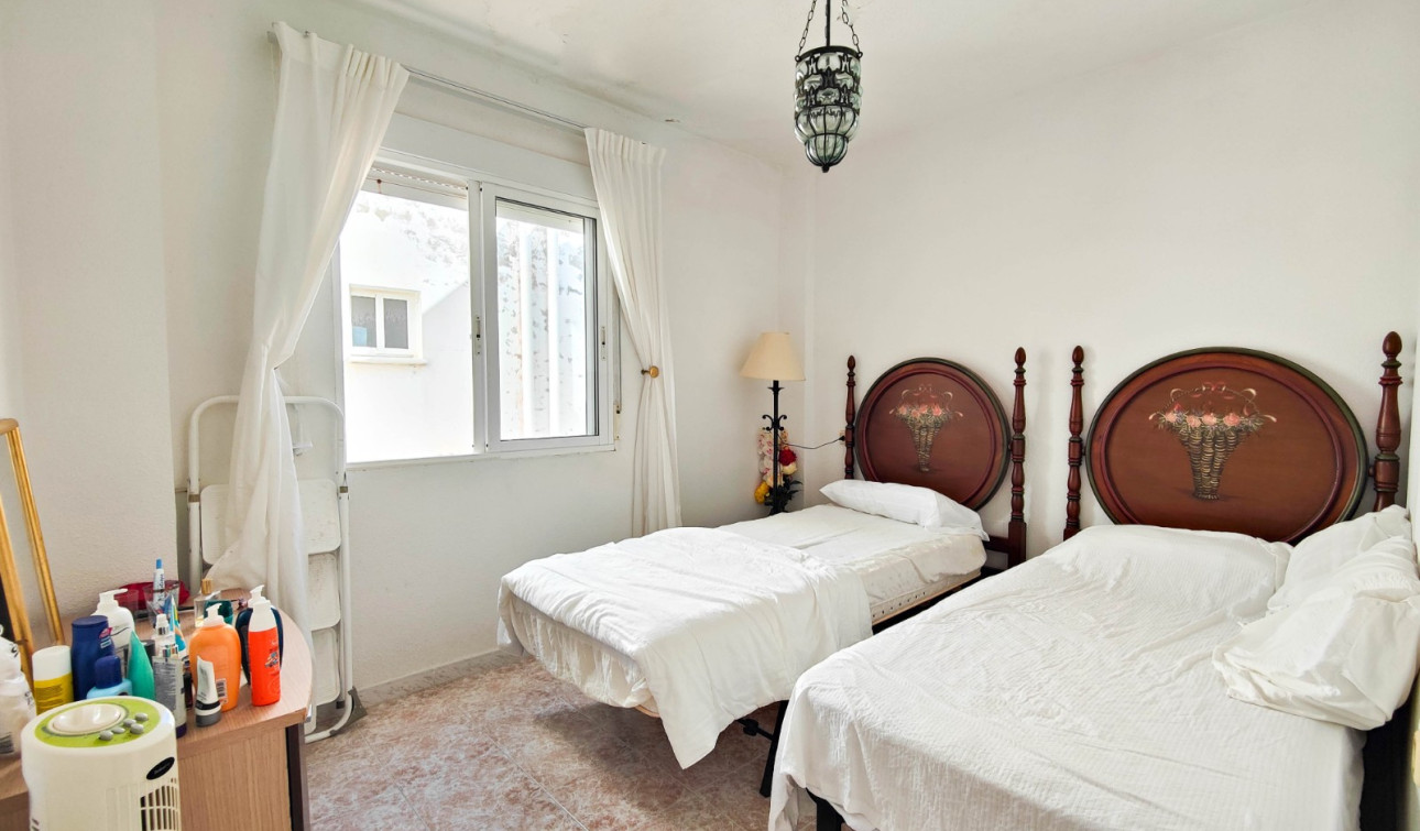 Herverkoop - Appartement / Flat - Torrevieja - Punta Prima