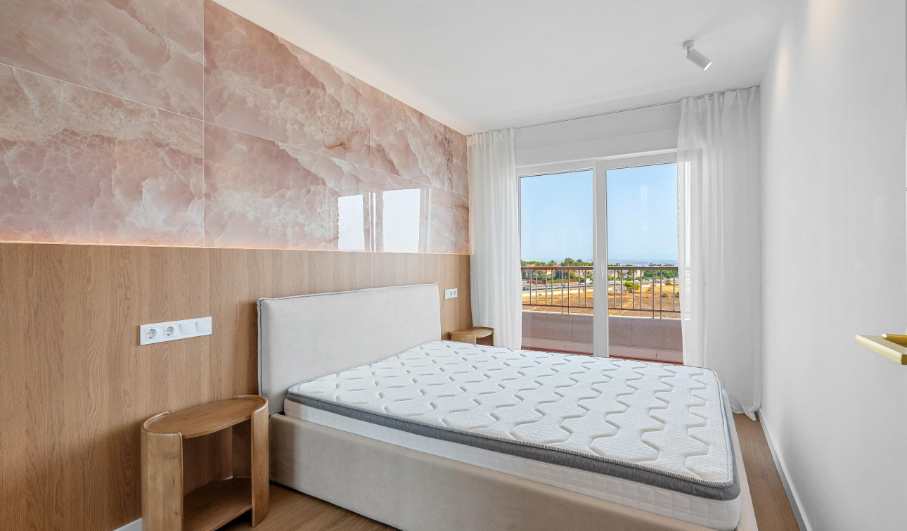 Herverkoop - Appartement / Flat - Torrevieja - Punta prima