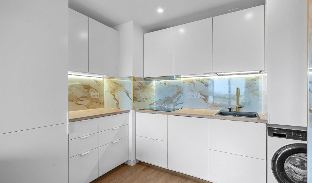 Herverkoop - Appartement / Flat - Torrevieja - Punta prima