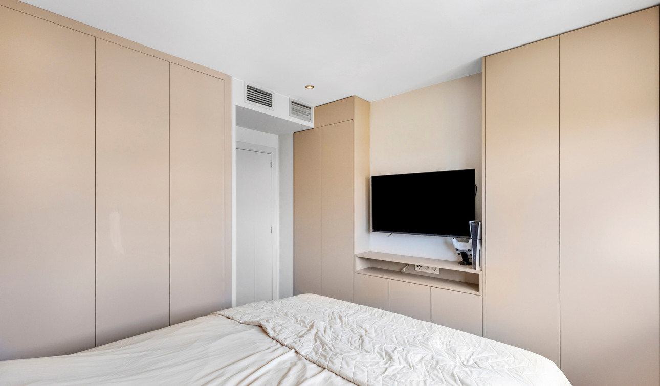 Herverkoop - Appartement / Flat - Torrevieja - Punta Prima