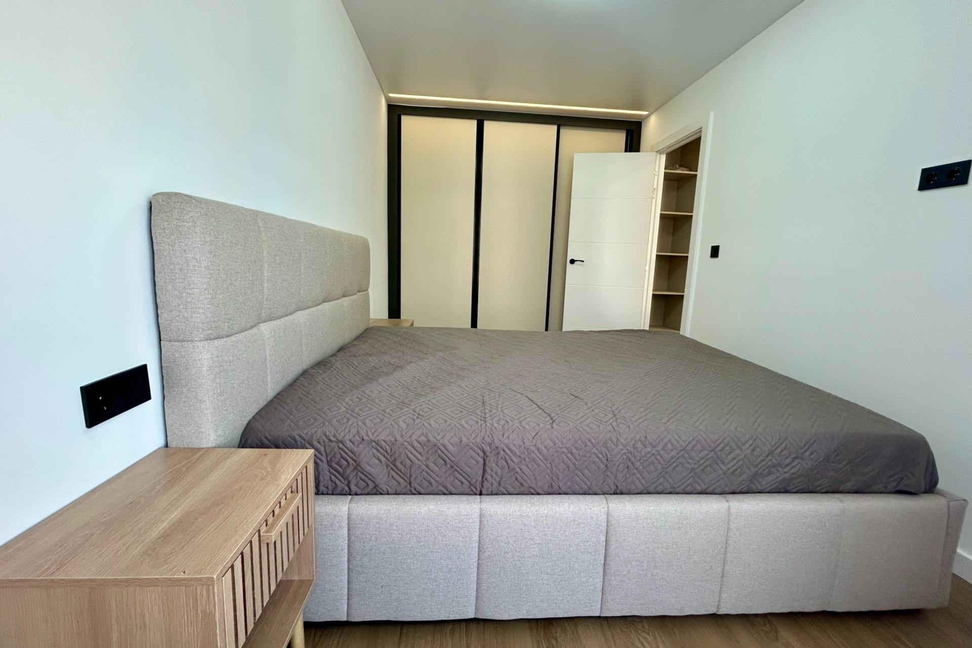 Herverkoop - Appartement / Flat - Torrevieja - Punta prima