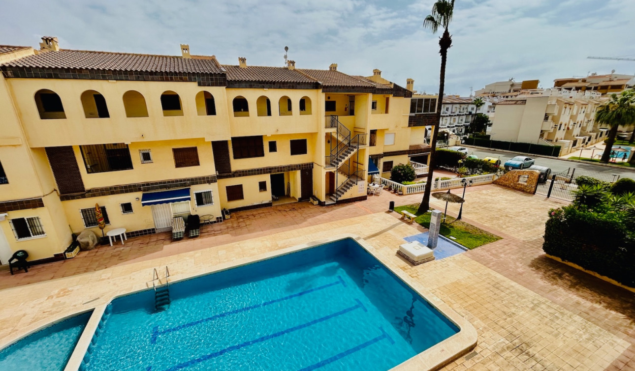 Herverkoop - Appartement / Flat - Torrevieja - Punta Prima