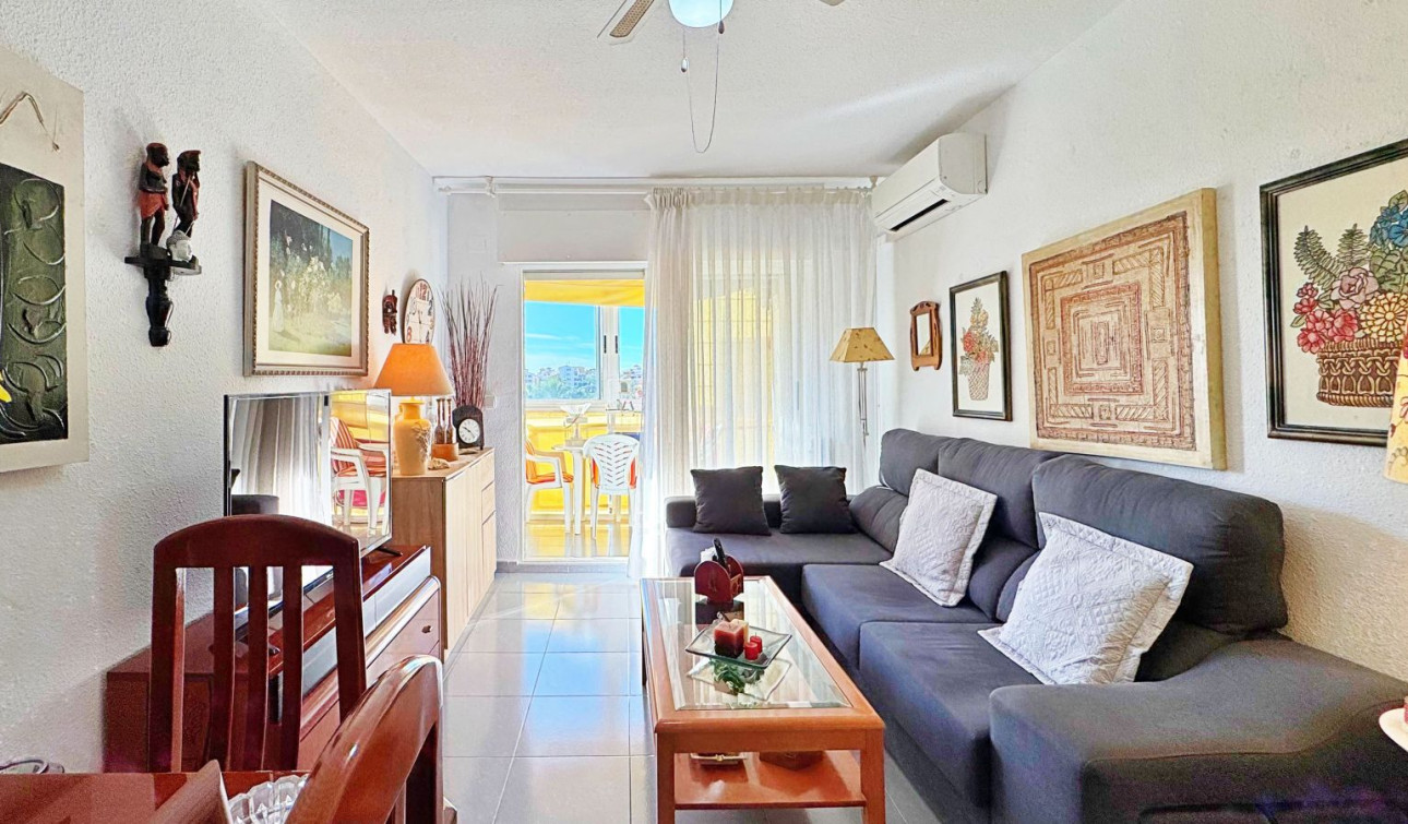 Herverkoop - Appartement / Flat - Torrevieja - Rocio del Mar