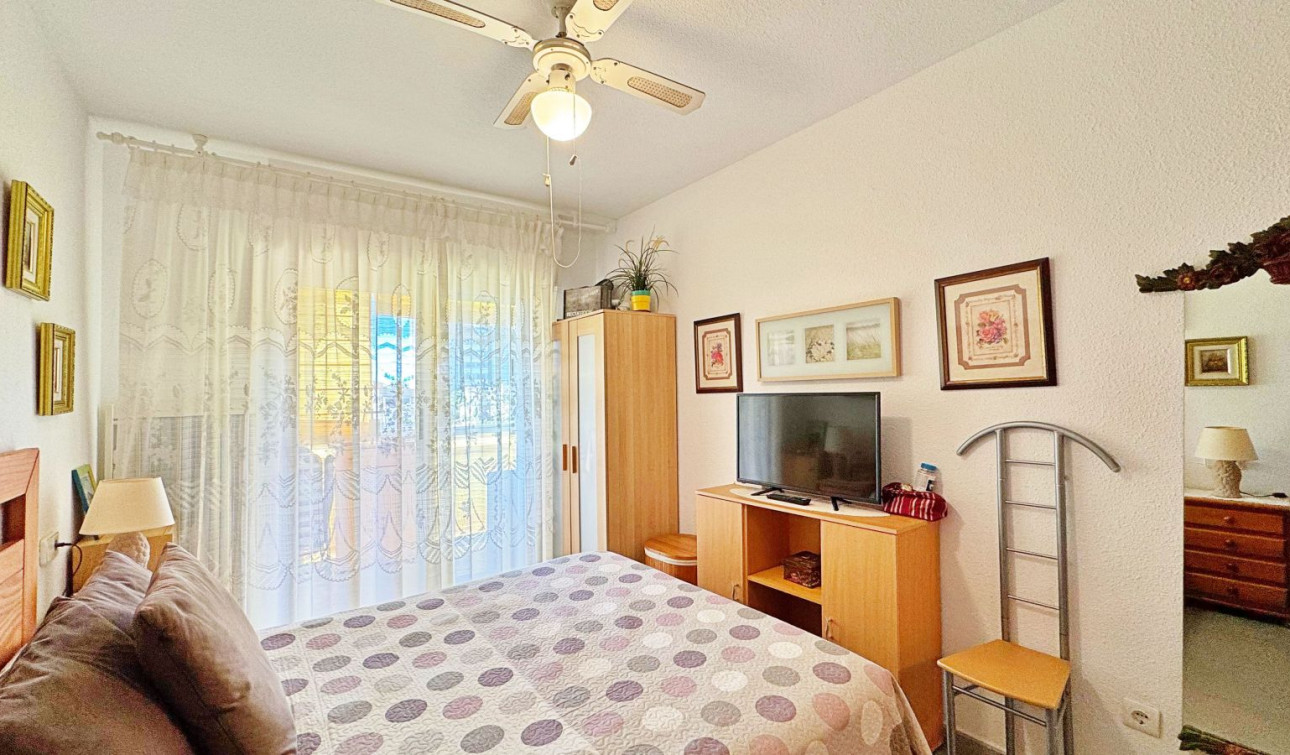 Herverkoop - Appartement / Flat - Torrevieja - Rocio del Mar