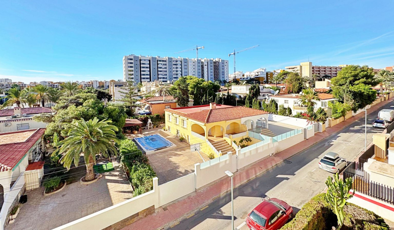 Herverkoop - Appartement / Flat - Torrevieja - Rocio del Mar
