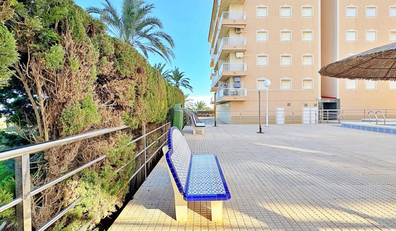 Herverkoop - Appartement / Flat - Torrevieja - Rocio del Mar