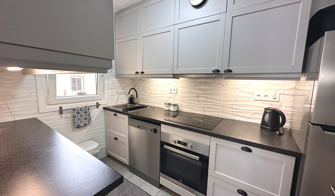 Herverkoop - Appartement / Flat - Torrevieja - San Luis