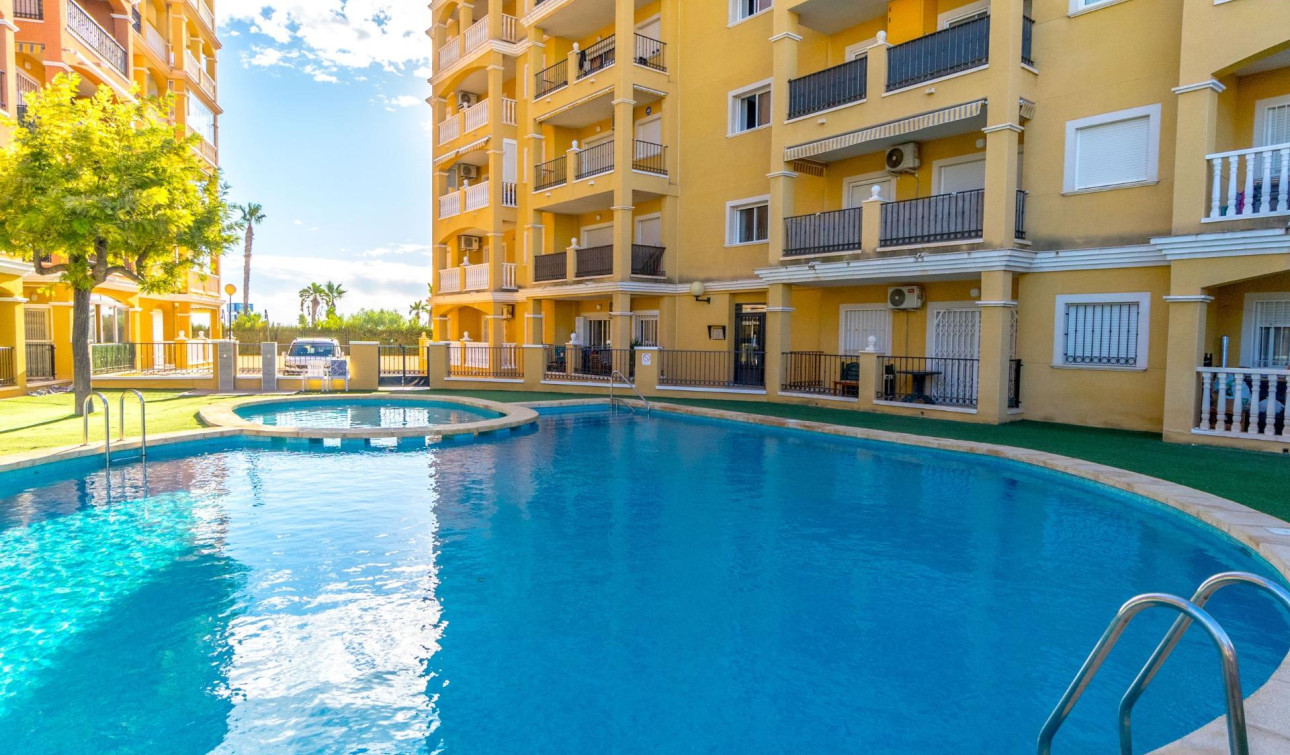 Herverkoop - Appartement / Flat - Torrevieja - Torreblanca