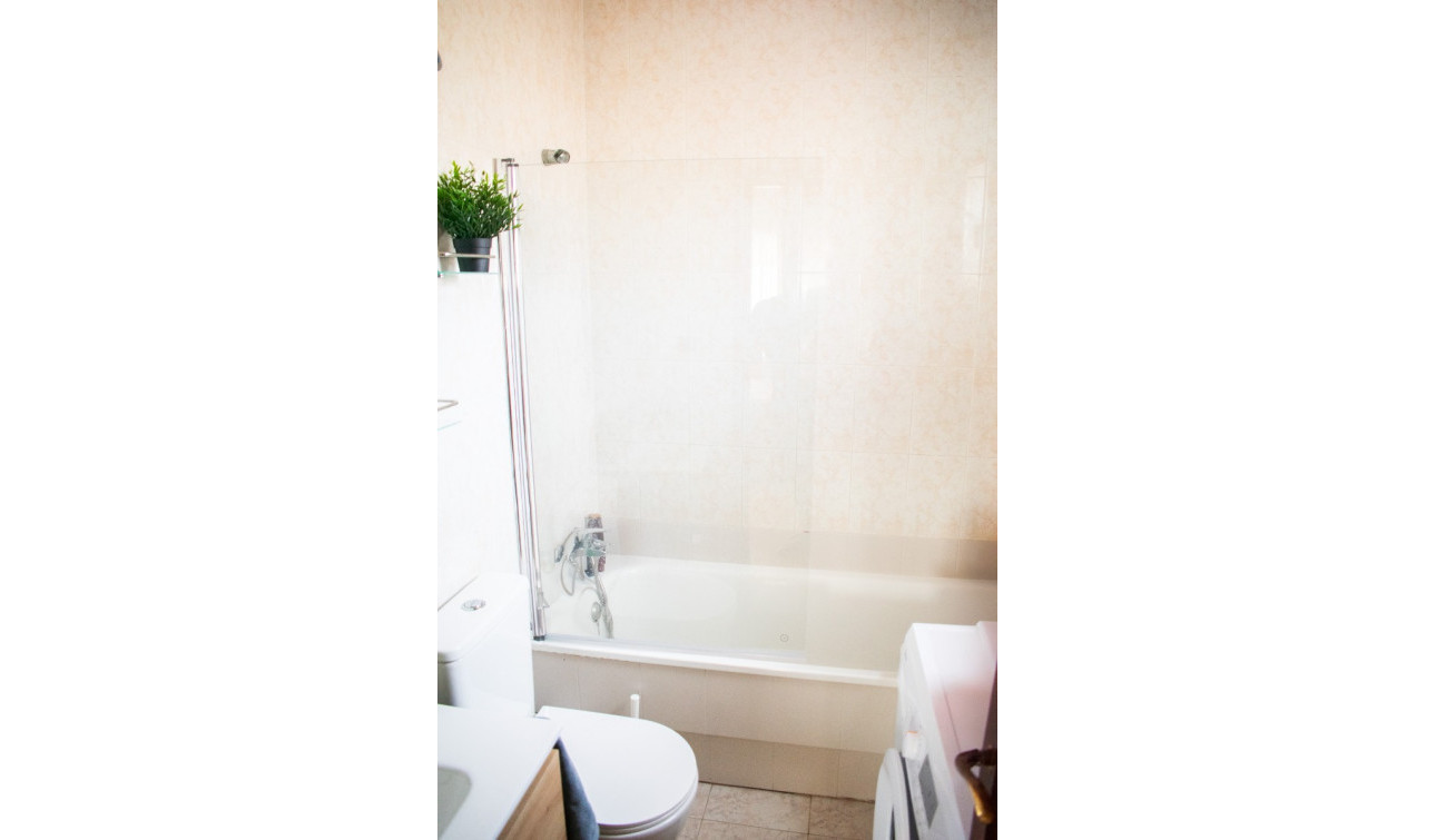 Herverkoop - Appartement / Flat - Torrevieja - Torrelamata - La Mata