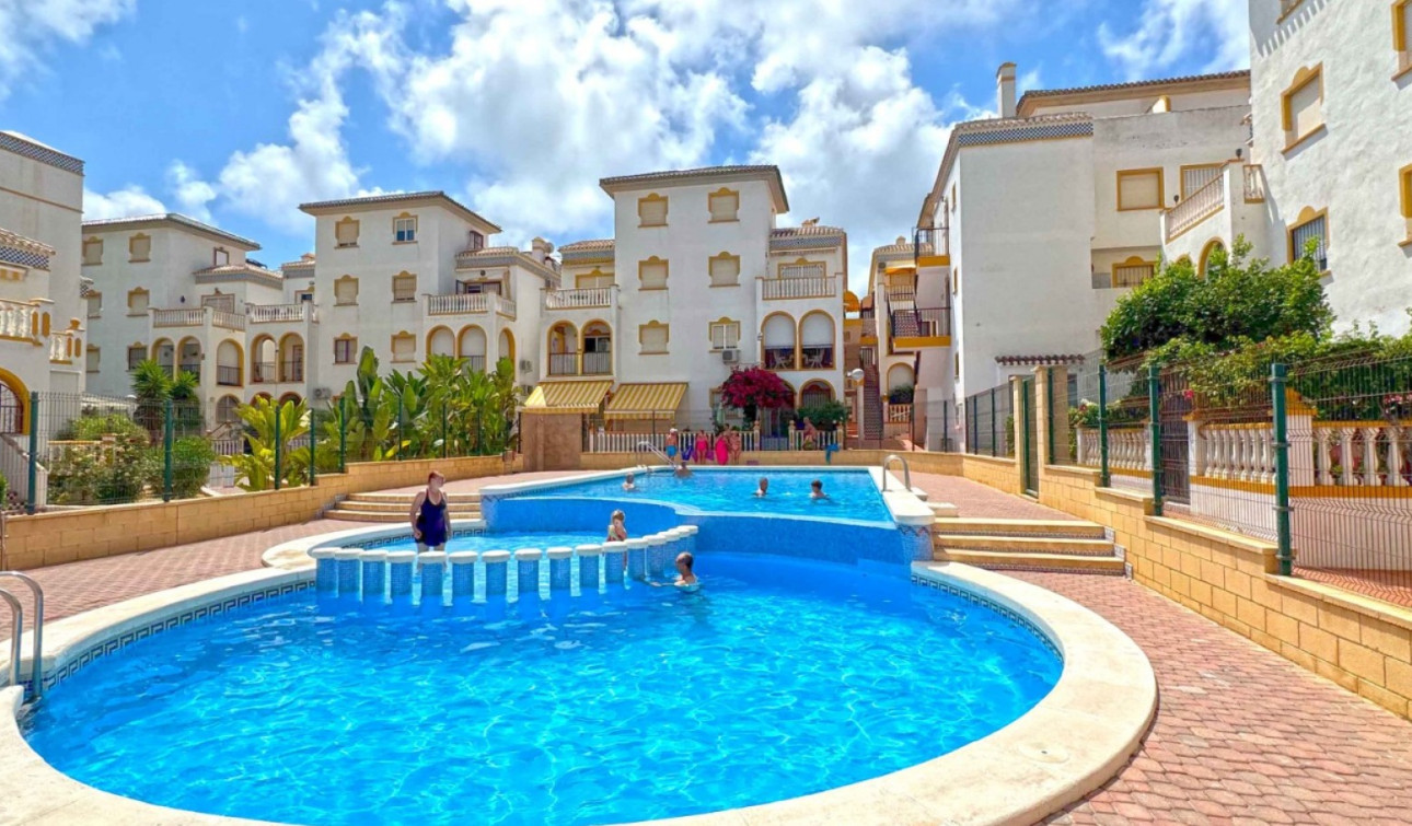 Herverkoop - Appartement / Flat - Torrevieja - Torrelamata - La Mata