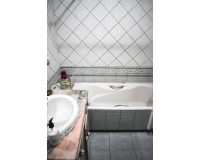 Herverkoop - Appartement / Flat - Torrevieja - Torrevieja Centro