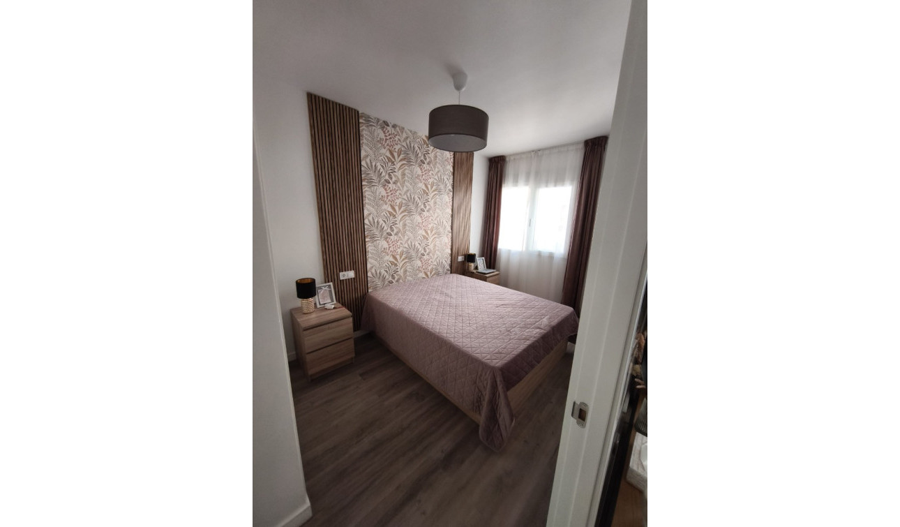 Herverkoop - Appartement / Flat - Torrevieja - Torrevieja Centro