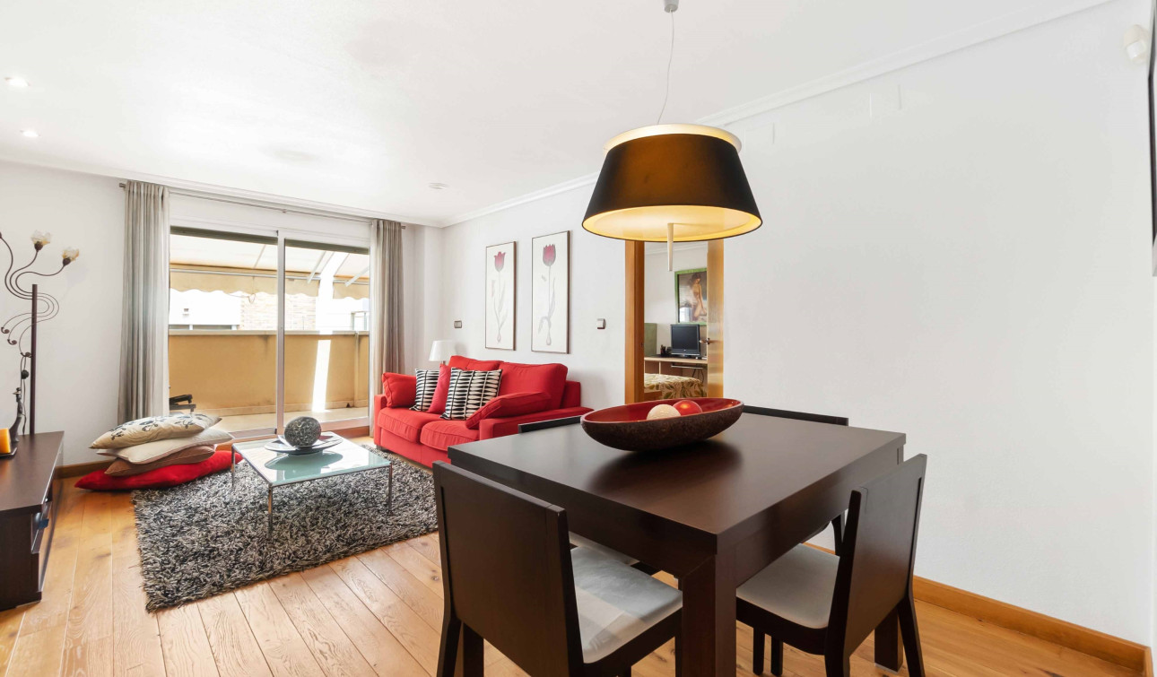 Herverkoop - Appartement / Flat - Torrevieja - Torrevieja Centro