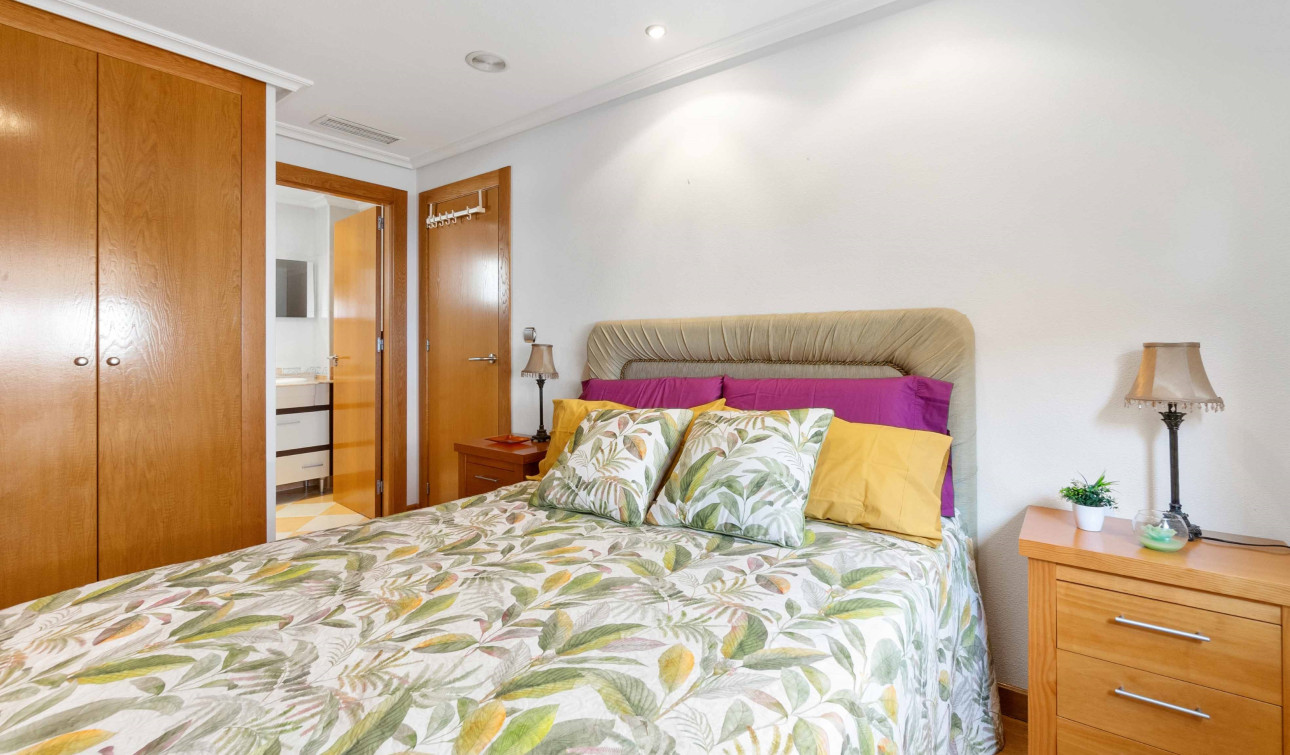 Herverkoop - Appartement / Flat - Torrevieja - Torrevieja Centro