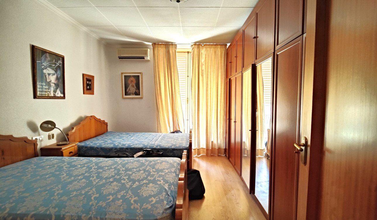 Herverkoop - Appartement / Flat - Torrevieja - torrevieja