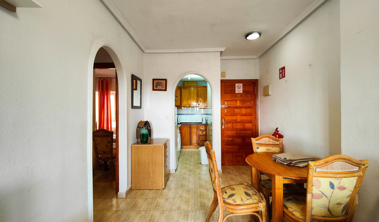 Herverkoop - Appartement / Flat - Torrevieja - torrevieja