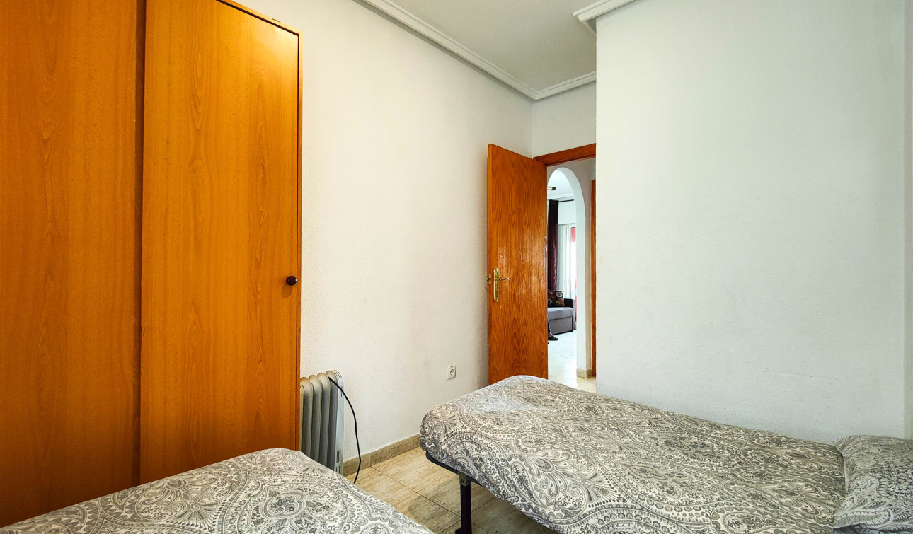 Herverkoop - Appartement / Flat - Torrevieja - torrevieja