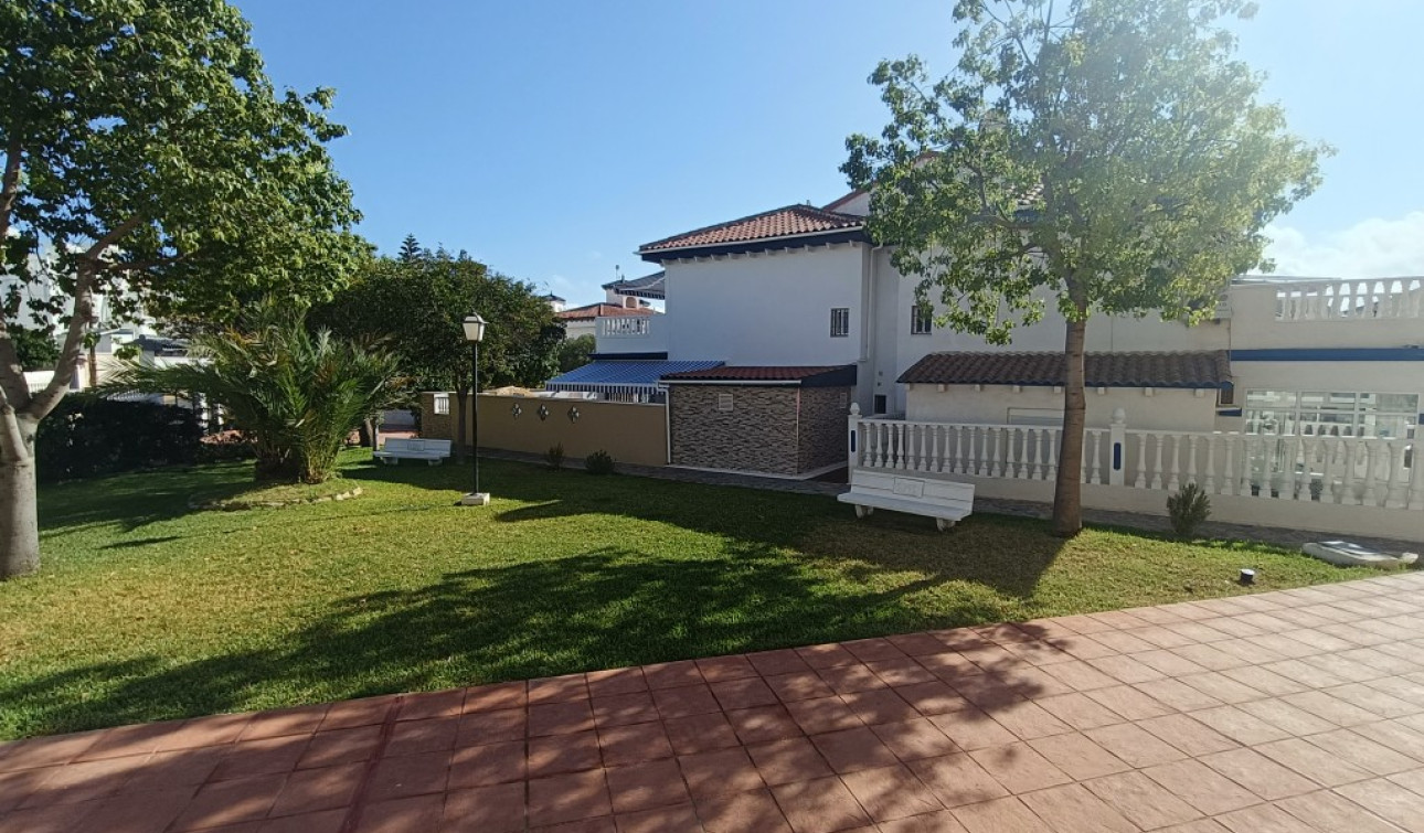 Herverkoop - Appartement / Flat - Torrevieja