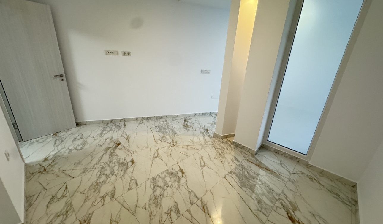 Herverkoop - Appartement / Flat - Torrevieja