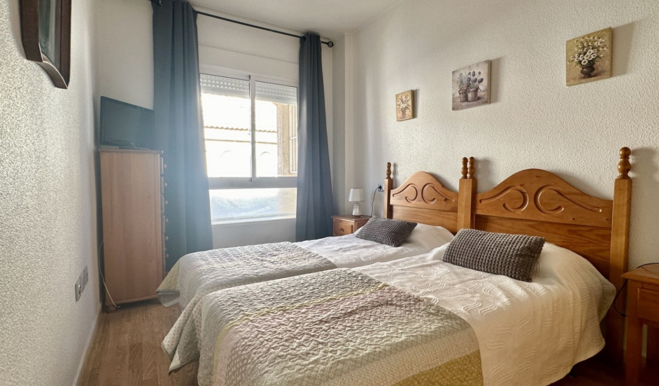 Herverkoop - Appartement / Flat - Torrevieja