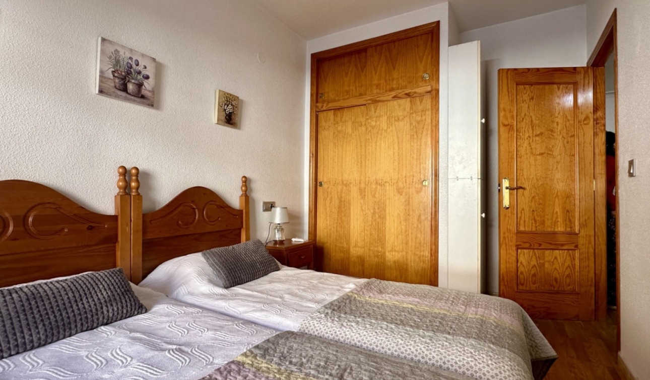 Herverkoop - Appartement / Flat - Torrevieja