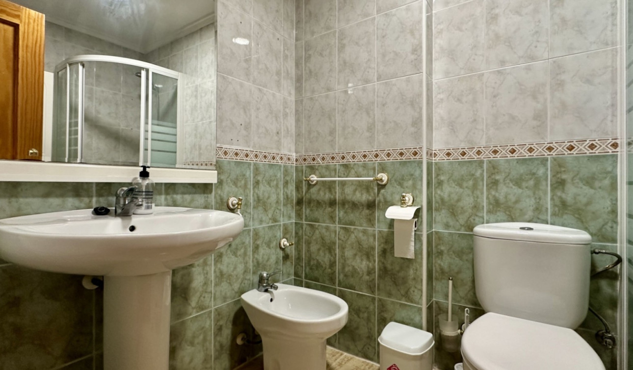 Herverkoop - Appartement / Flat - Torrevieja