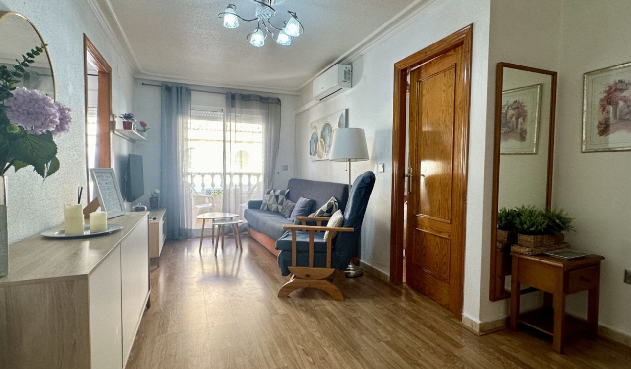 Herverkoop - Appartement / Flat - Torrevieja