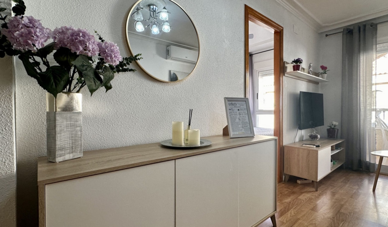 Herverkoop - Appartement / Flat - Torrevieja