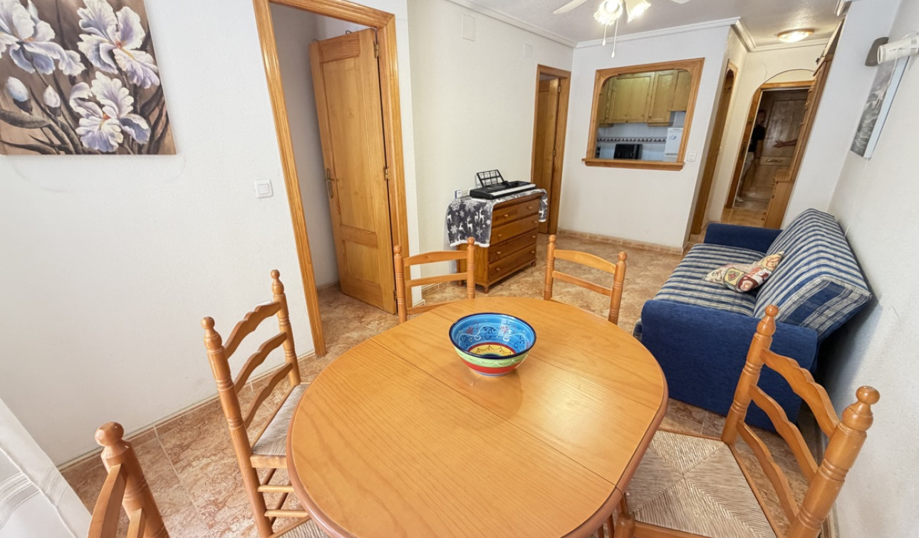 Herverkoop - Appartement / Flat - Torrevieja