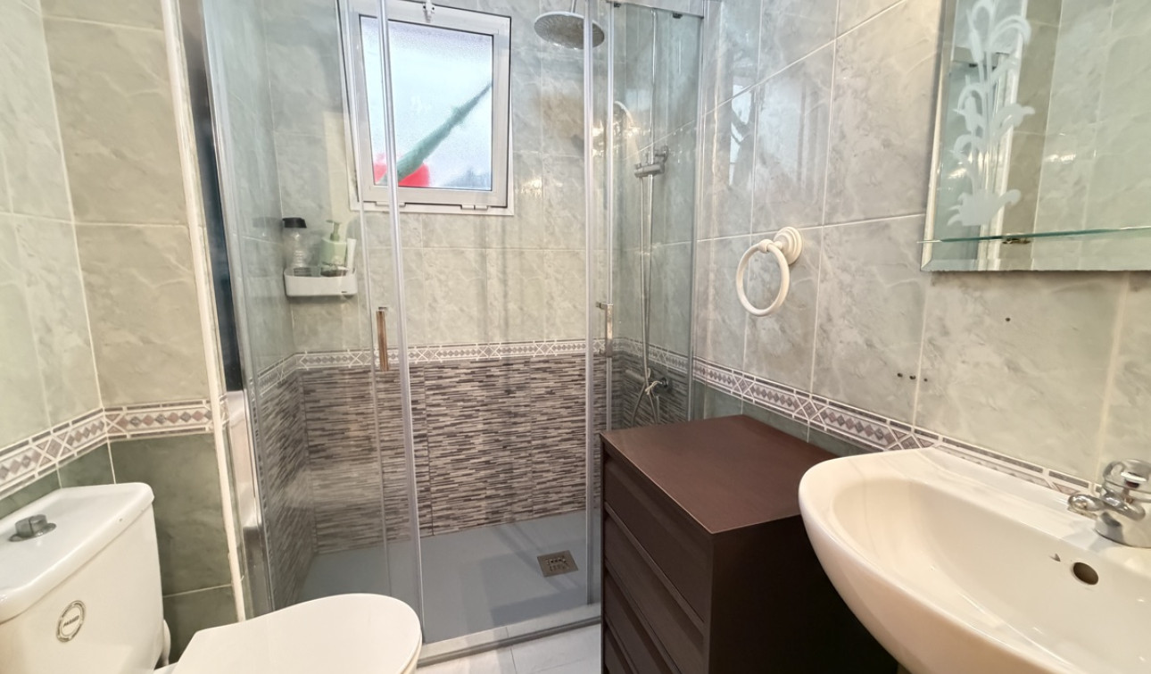 Herverkoop - Appartement / Flat - Torrevieja
