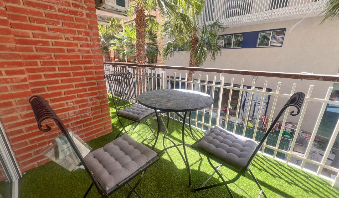 Herverkoop - Appartement / Flat - Torrevieja