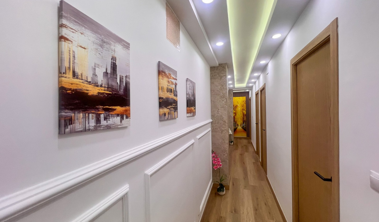 Herverkoop - Appartement / Flat - Torrevieja