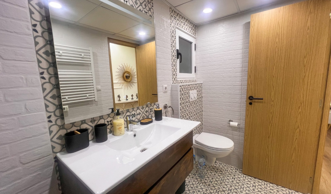 Herverkoop - Appartement / Flat - Torrevieja