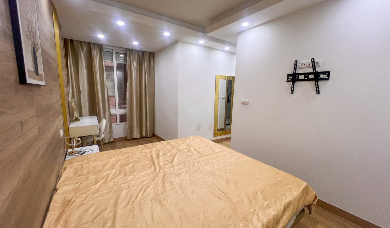 Herverkoop - Appartement / Flat - Torrevieja