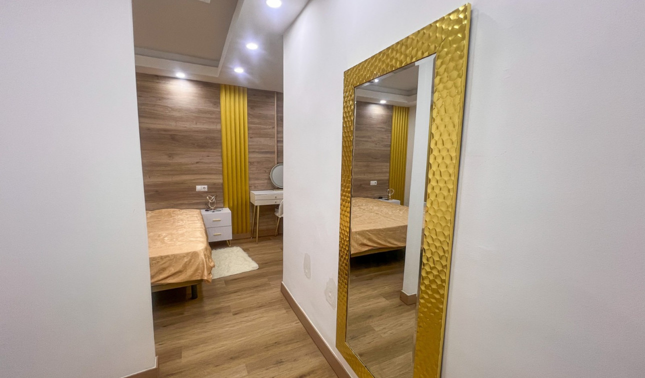 Herverkoop - Appartement / Flat - Torrevieja