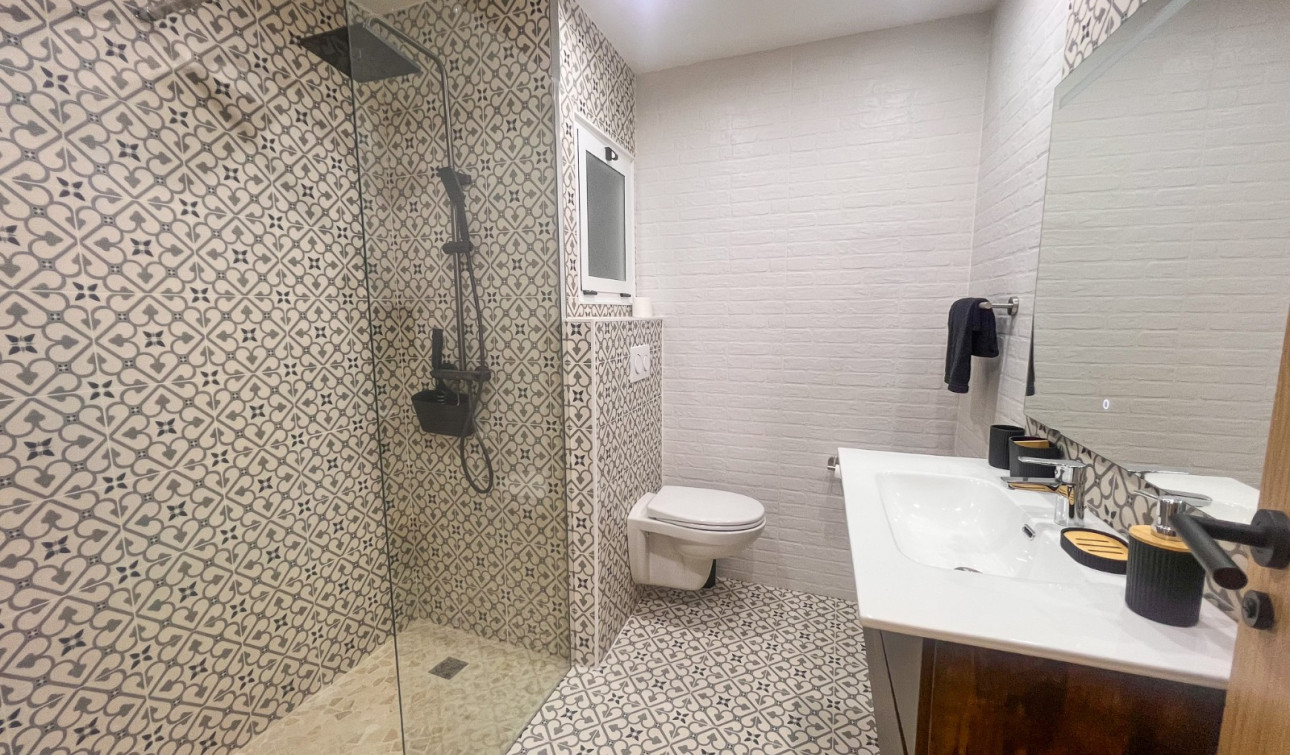 Herverkoop - Appartement / Flat - Torrevieja